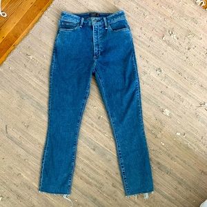 Abercrombie & Fitch high rise mom jeans